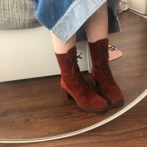 Vintage red/orange Hush Puppies boots